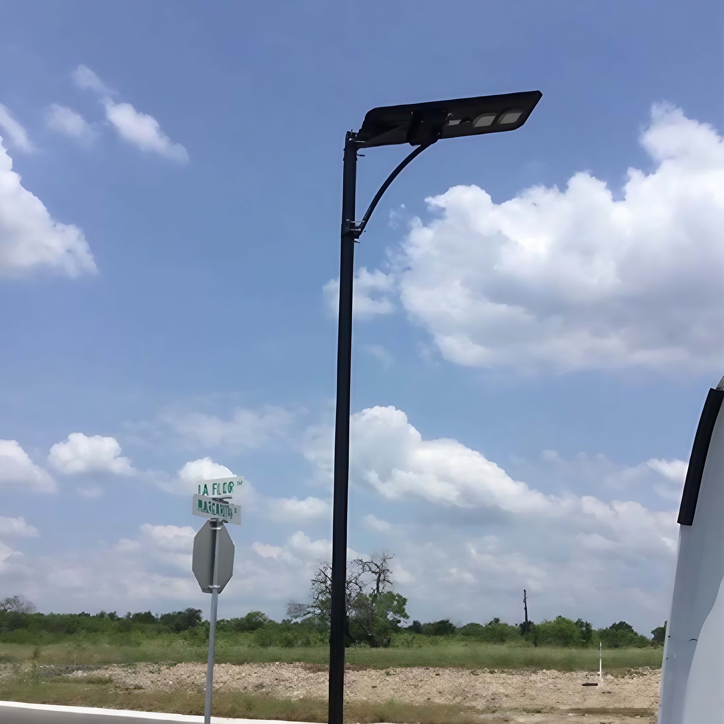 EVO | Solar LED Street Light | 60 Watt | 11760 Lumens | 2300K-6500K CCT | IP65 | 5 Years Warranty