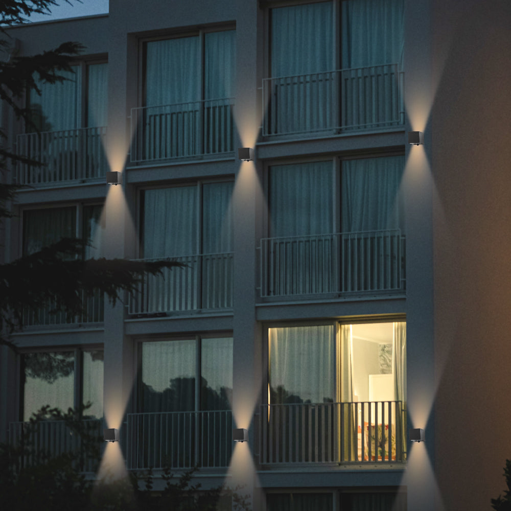 SUNSTRIKE | Solar Up & Down Wall Pack | 1 Watt | 150X2 Lumens | 4000K | 5 Year Warranty