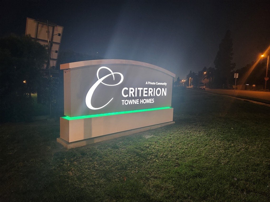 CUSTOM SIGN SOLUTION